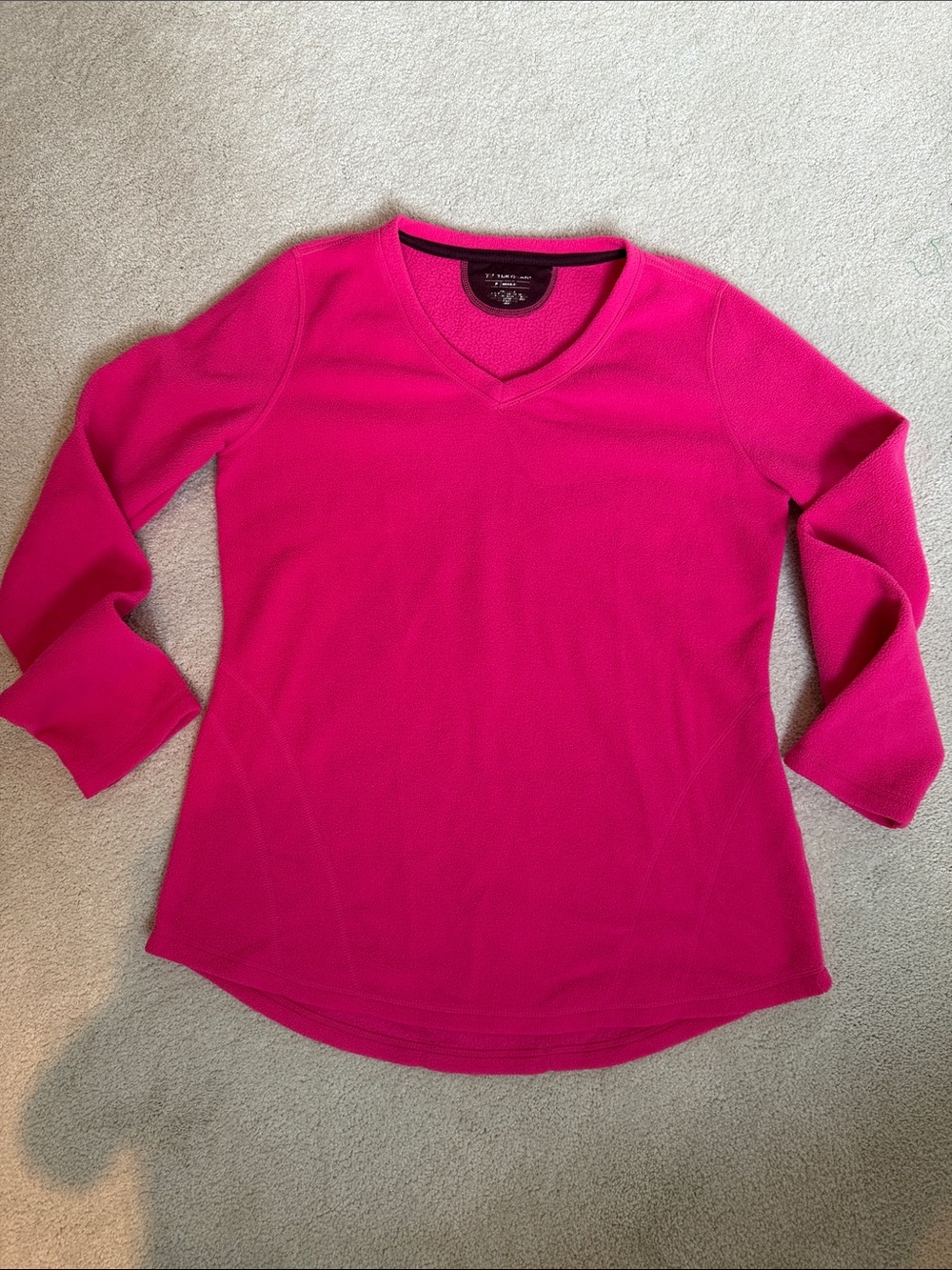 new directions Women's V-Neck Long Sleeve Thermo Athletic Top - Hot Pink Fuchsia